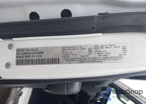 2020 Jeep Wrangler Sport 4X4 z USA, uszkodzony, nr VIN 1C4GJXAG4LW315286